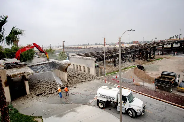 Mt. Vernon Bridge frontage road Closed for Good says SBCTA